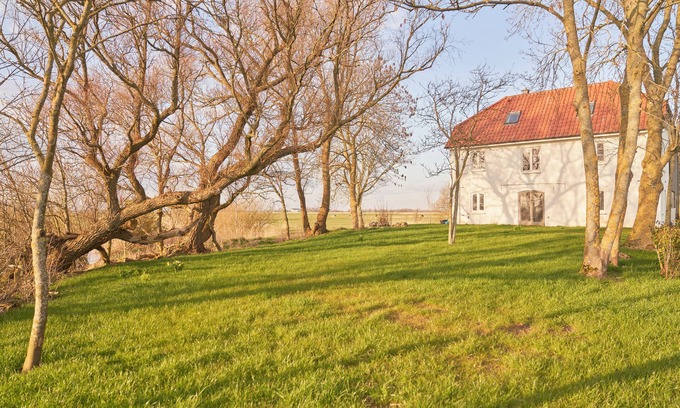 Poppenbull Other | Easy chilling at St. Peter's