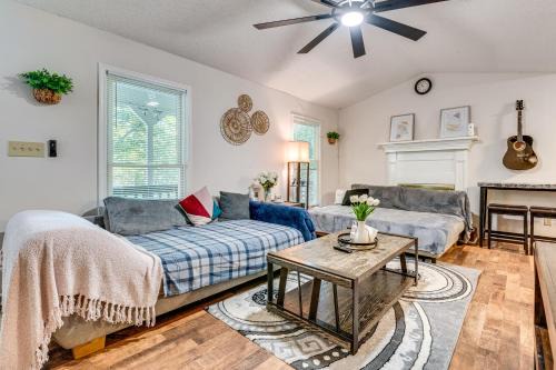 Douglasville House | Easy I-20 Access to ATL Suburban Retreat with Yard