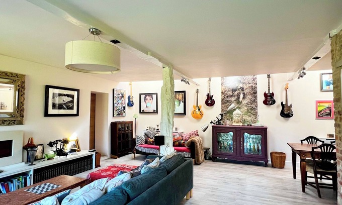 Cherhill House | Eclectic Barn · Pergola & Dog-Friendly Garden
