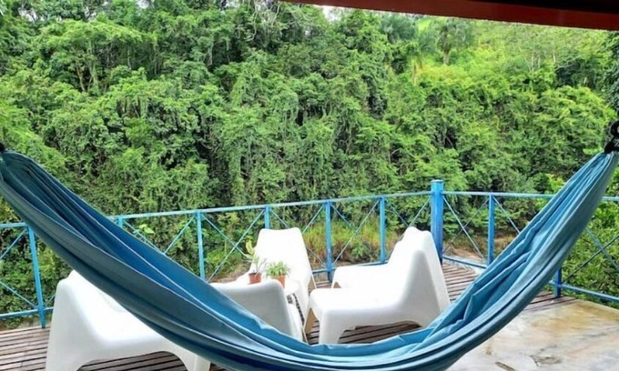 Los Cacaos Cabin | Ecological Cabin by the River, Mountain View, Eco Tourism, Wifi, Pet Friendly