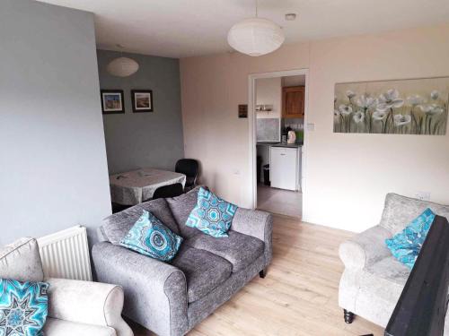 Christchurch Apartment | Edge of Exmoor Garden Flat, dog friendly, sleeps 2 - 4