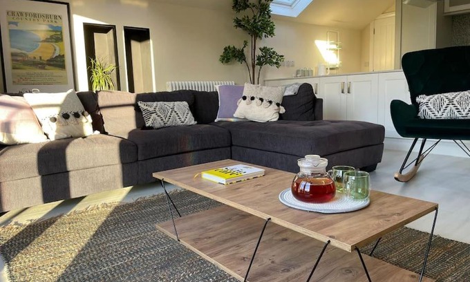 Helen's Bay House | Edge Water Cottage-recently constructed