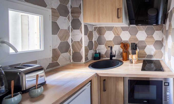 Quartier du Gros-Caillou Apartment | Eiffel Tower Rue Cler