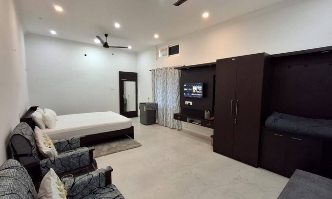 Golaghat House | EJAAR HOMESTAY