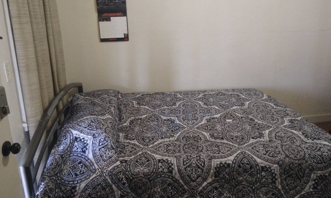 Turlock Hotel | EL Amigo Motel