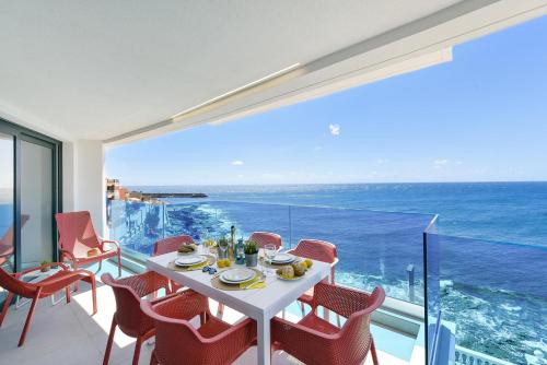 Telde Apartment | El Balcon Azul de Taliarte by VillaGranCanaria