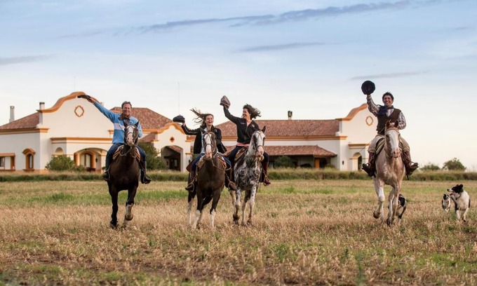 Ascochinga Hotel | El Colibri - Relais & Châteaux