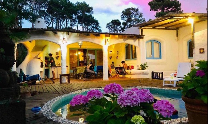 La Barra House | El Delfin