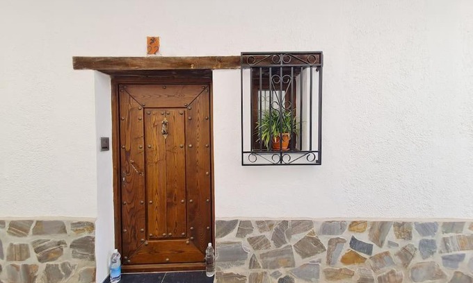 Soportujar House | El escondite de Hansel y Gretel