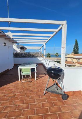 Sanlucar de Barrameda House | El Fortín de la playa by Sanlúcar Housing