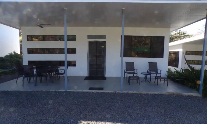 Coco Villa | El Jardín. Casa Colibrí.nnn