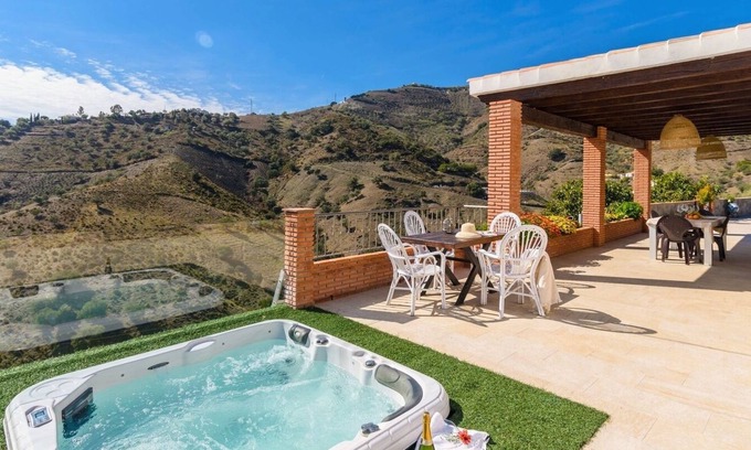 Archez Villa | El Refugio de Árchez by Ruralidays