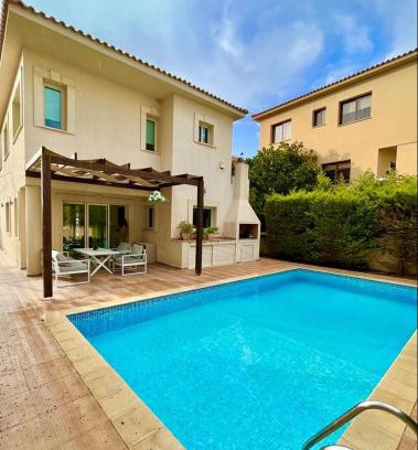 Agios Athanasios Apartment | El Soleo Luxury Villa