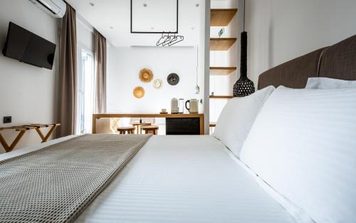 Tinos Town Hotel | Eleana Hotel
