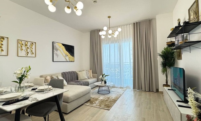 Abu Dhabi Apartment | Elegant 2BR Luxury Apartment | Prime Yas Island