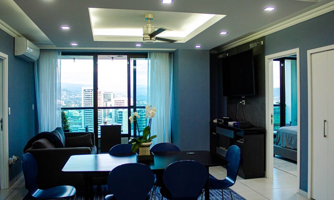 Tegucigalpa Apartment | Elegant 3-Bedroom Apartment with Ensuite Baths & City Views – Secure & Stylish