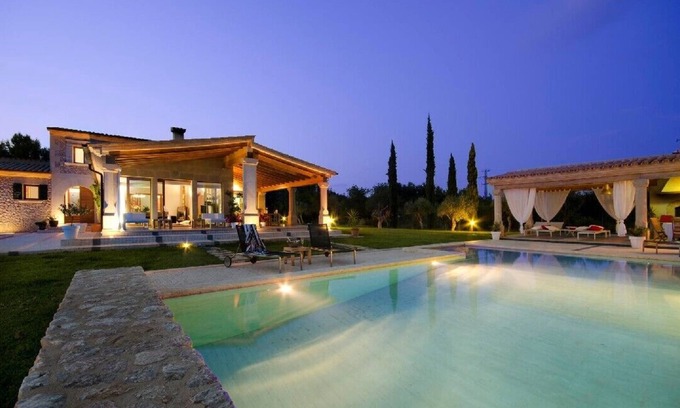 Pollensa Villa | Elegant and spacious luxury villa in Pollensa- directly rented from the owner