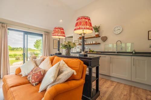 Ipswich House | Elegant luxurious cottage - The Dove House