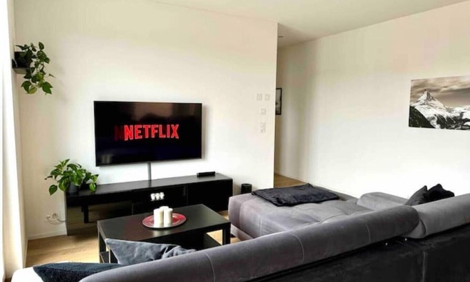 Horgen District Apartment | Elegante Unterkunft in Stadtnähe