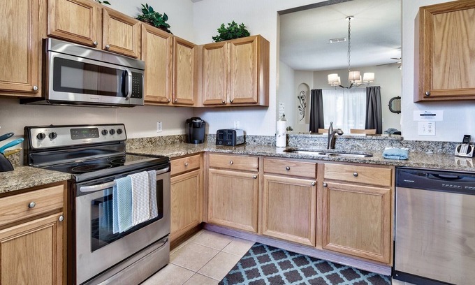 Regal Palms Resort | Elite 3bd Villa, Waterslide/Lazy River, heated pools, tiki bar, gym, DISNEY