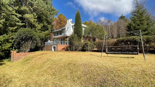 Dullstroom Villa | Elm Tree House - Dullstroom - holiday home