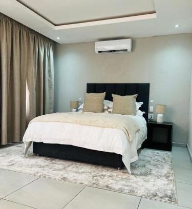 Nkowankowa Bed & Breakfast | Elson Manor Guesthouse