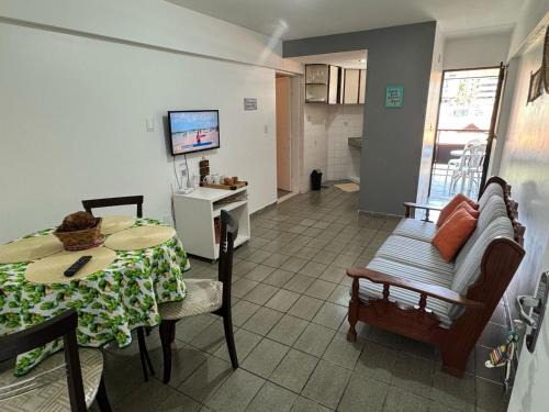 Ponta Verde Apartment | Em frente ao Trópico Hotel com Manobrista, Wi-fi - Apto 202