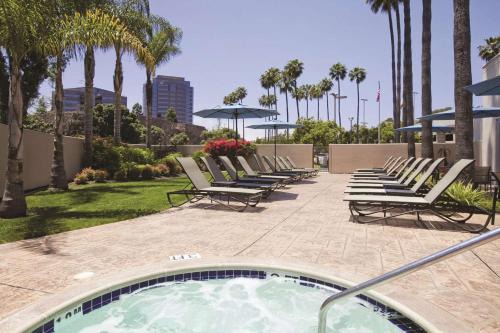 University City Hotel | Embassy Suites by Hilton San Diego La Jolla