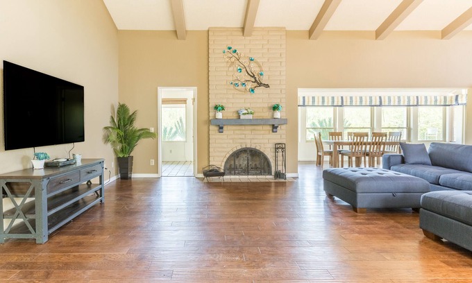 Madera Villa | Embedded in Nature 4BR 4BA Villa Hot Tub Pool