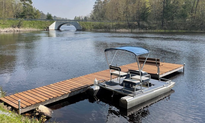 Emily Cabin | Emily Channel Cabin on the water with ATV trail access from your doorstep!