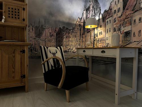Stare Miasto Apartment | Emily