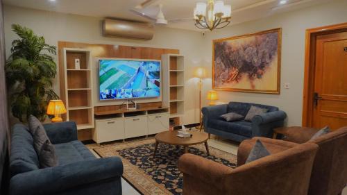 G-9 Sector House | Emirates Lodges