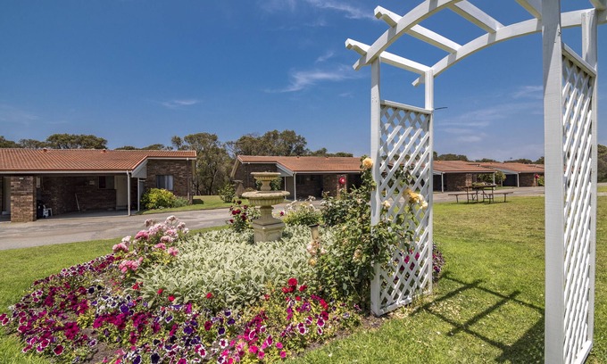 Emu Point Apartment | Emu Beach Chalets