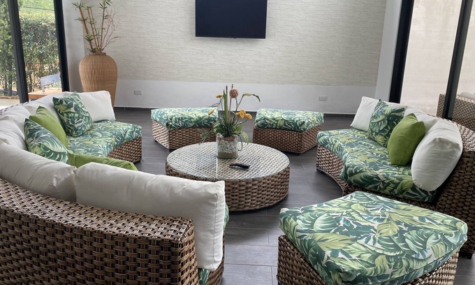 San Luis de Gaceno Villa | En tierra caliente con naturaleza, piscina, paisajes y ambiente relajante.