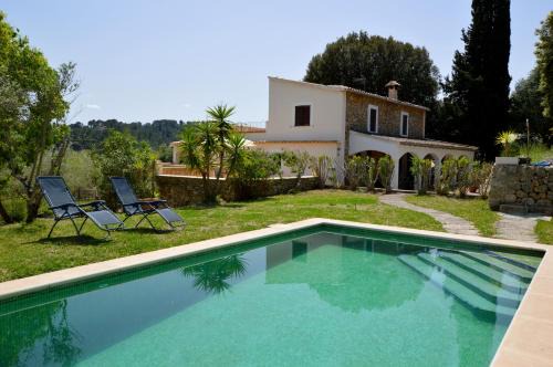 Selva House | Encantadora finca con piscina en la naturaleza