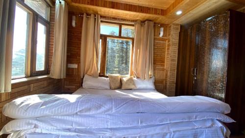 Theog House | Enchanted himalyas Homestay