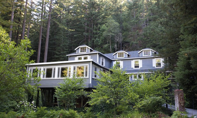 Cazadero Bed & Breakfast | Enchanting bed & breakfast in Cazadero