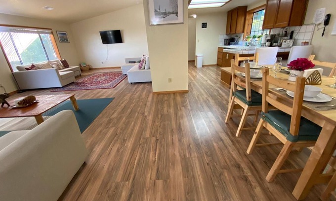 Badger House | Enchanting View, Sequoia/Kings Canyon PKs Getaway