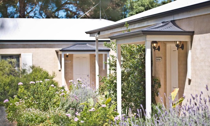 Encounter Bay House | Encounter Hideaway Cottages