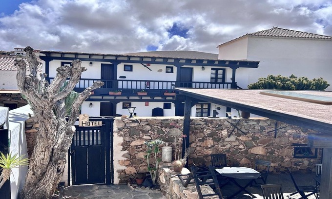 Pajara Cottage | Enjoy a cozy retreat in our Casa Isaítas - (Infinito)