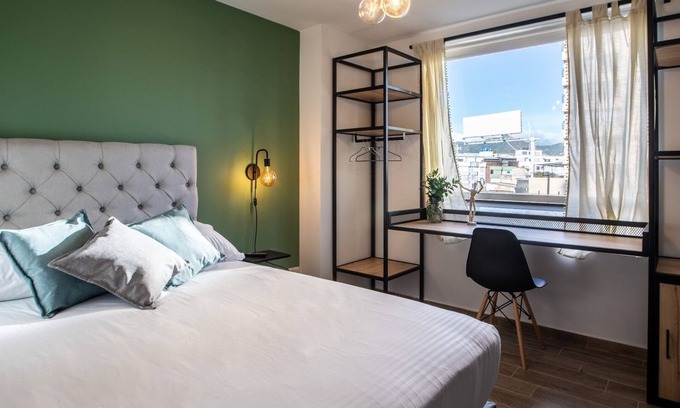 Bogota Hotel | Enjoy a hotel room with breakfast included