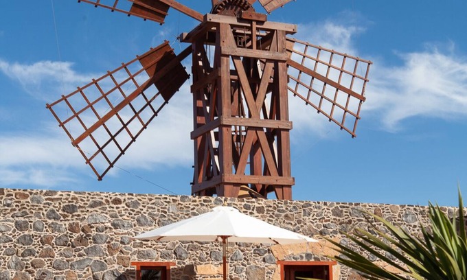 Tindaya House | Enjoy a vacation in the museum