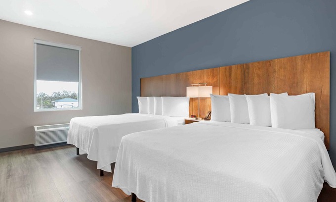 Trailer Estates Hotel | Enjoy Comfort at Spacious Studio Near Wawa Gas Station