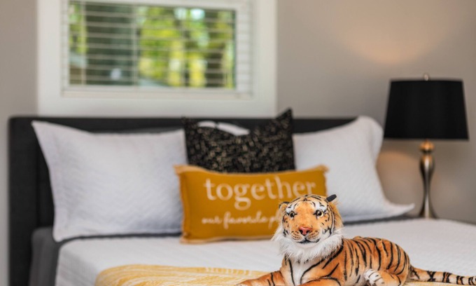 Auburn House | Enjoy the suite life! - 4BR/4BA Brick Cottage. Near AU campus. Walk downtown!