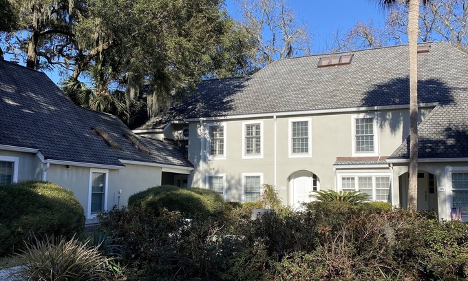 Shipyard Plantation Condo | Enjoy a Beach, tennis, golf getaway in private EVIAN!