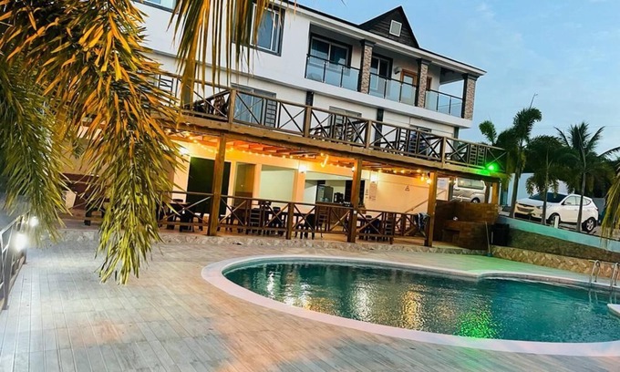 Villa Isabela Hotel | Ensenada Resort