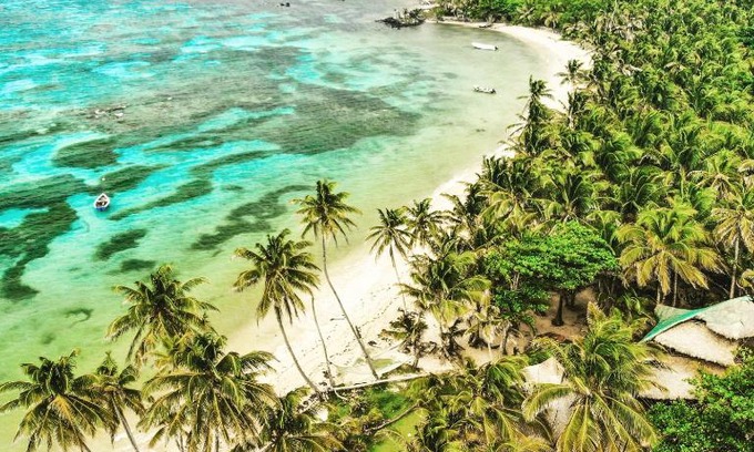 Little Corn Island House | ENSUEÑOS NATURAL RESERVE Little Corn Island Nicaragua