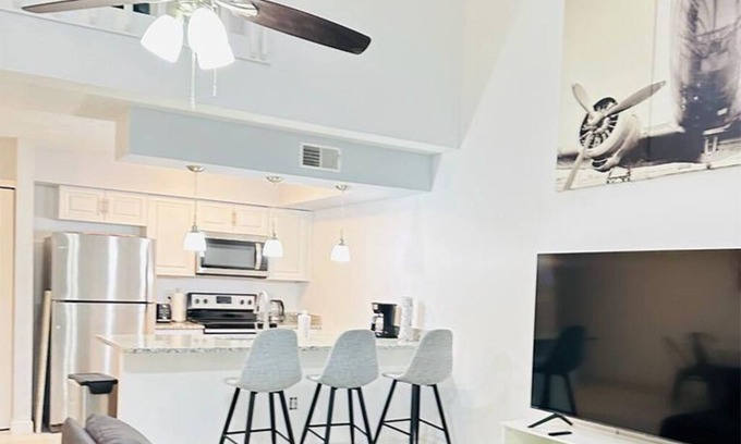 Orlando House | Entire Orlando House! 1.5 miles to UCF - quick access to Outlets, MCO