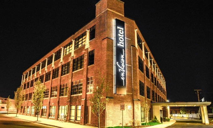 Everett Hotel | enVision Hotel Boston Everett