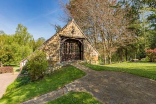 Vimoutiers House | Epicéas, piscine, tennis, lac